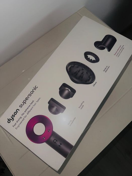 Dyson supersonic