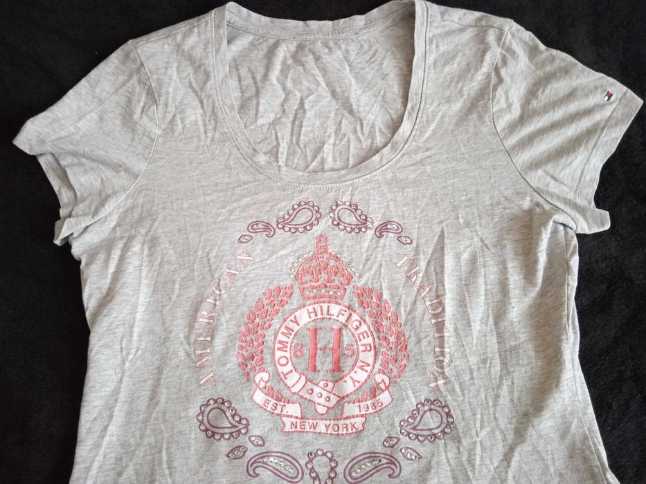 Tommy Hilfiger 100% оригинална дамска тениска