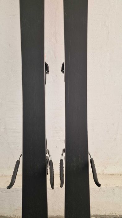 Schiuri ATOMIC Redster S9+ATOMIC X12TL, GRIP WALK-1.999 ron/ 399 eur