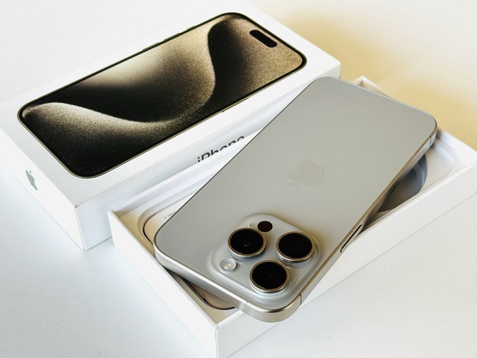 Iphone 15 Pro 256GB Natural Titanium Като нов! Гаранция 6 месеца