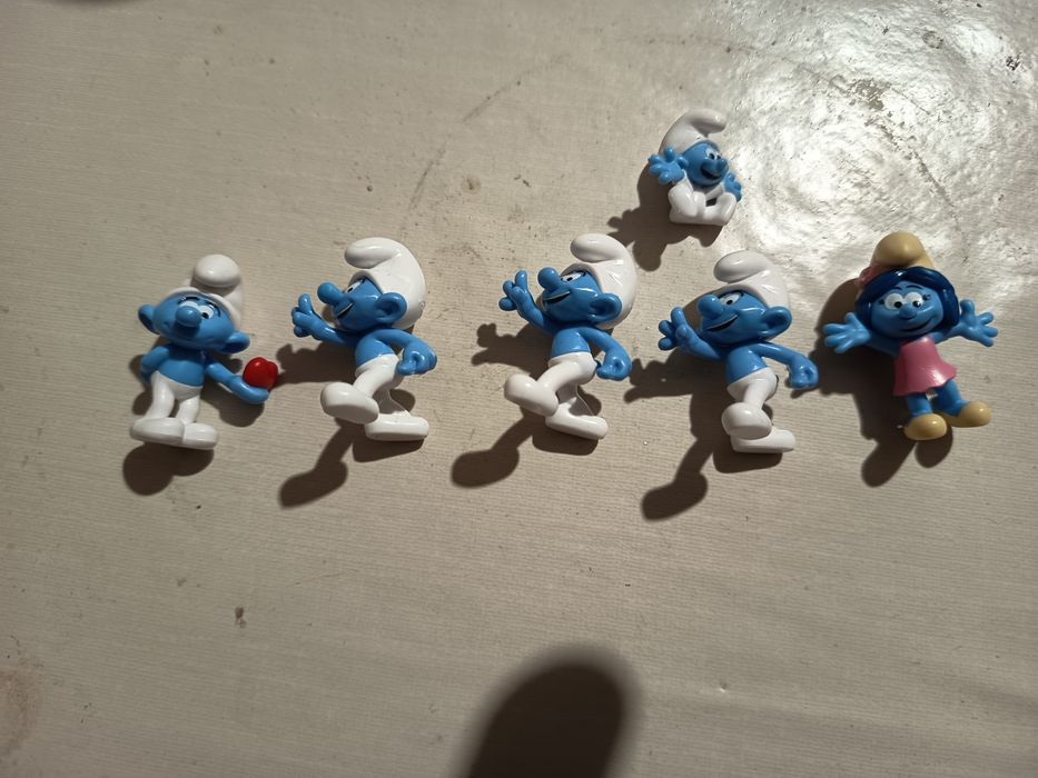 Vând Ștrumfi Kaufland