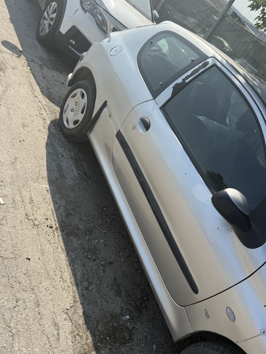 Пежо 206 2.0ХДИ 2002 Peugeot 206 2.0HDI 90коня на части