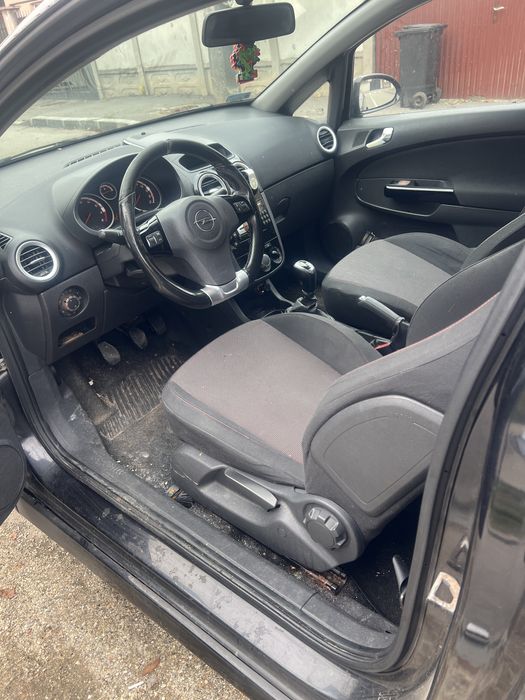 Vand opel corsa D 2008
