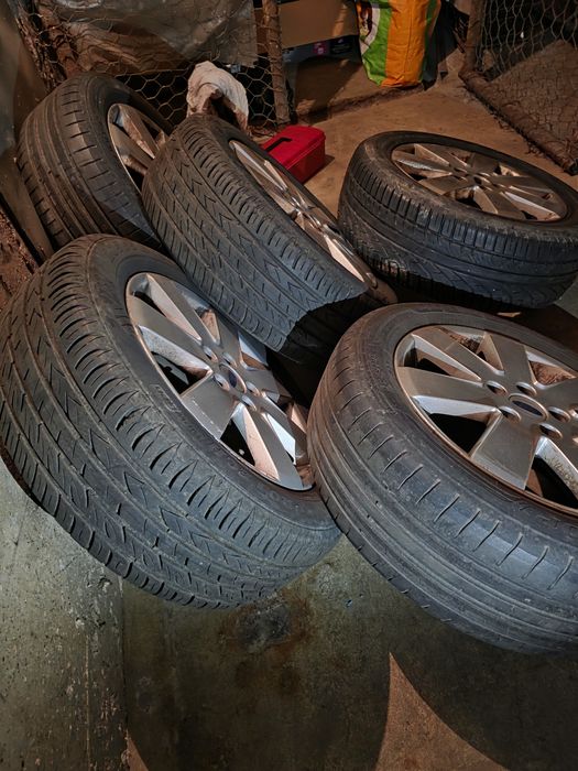 VÂND 4 JANTE + REZERVĂ FORD MONDEO ALIAJ, 16" cu cauciucuri vară