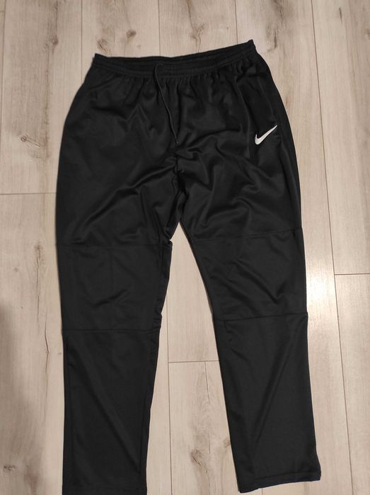 Мъжки екип Nike - XXL