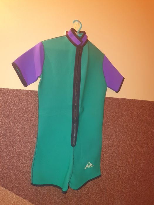 Vand costum neopren