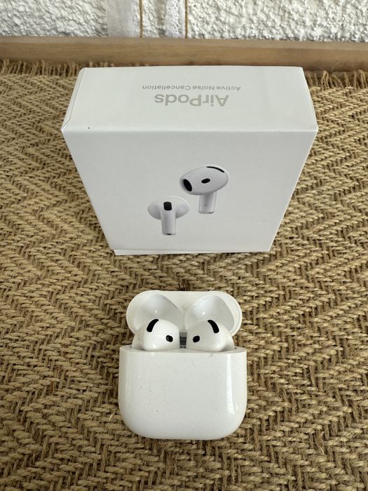 Apple Airpods 4 ОРИГИНАРНИ
