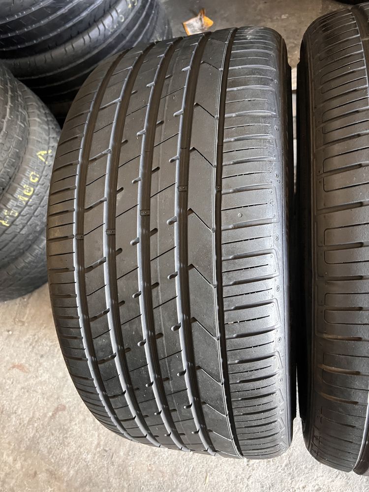 2 anvelope vara 285/35/22 , Hankook , 6.2 mm