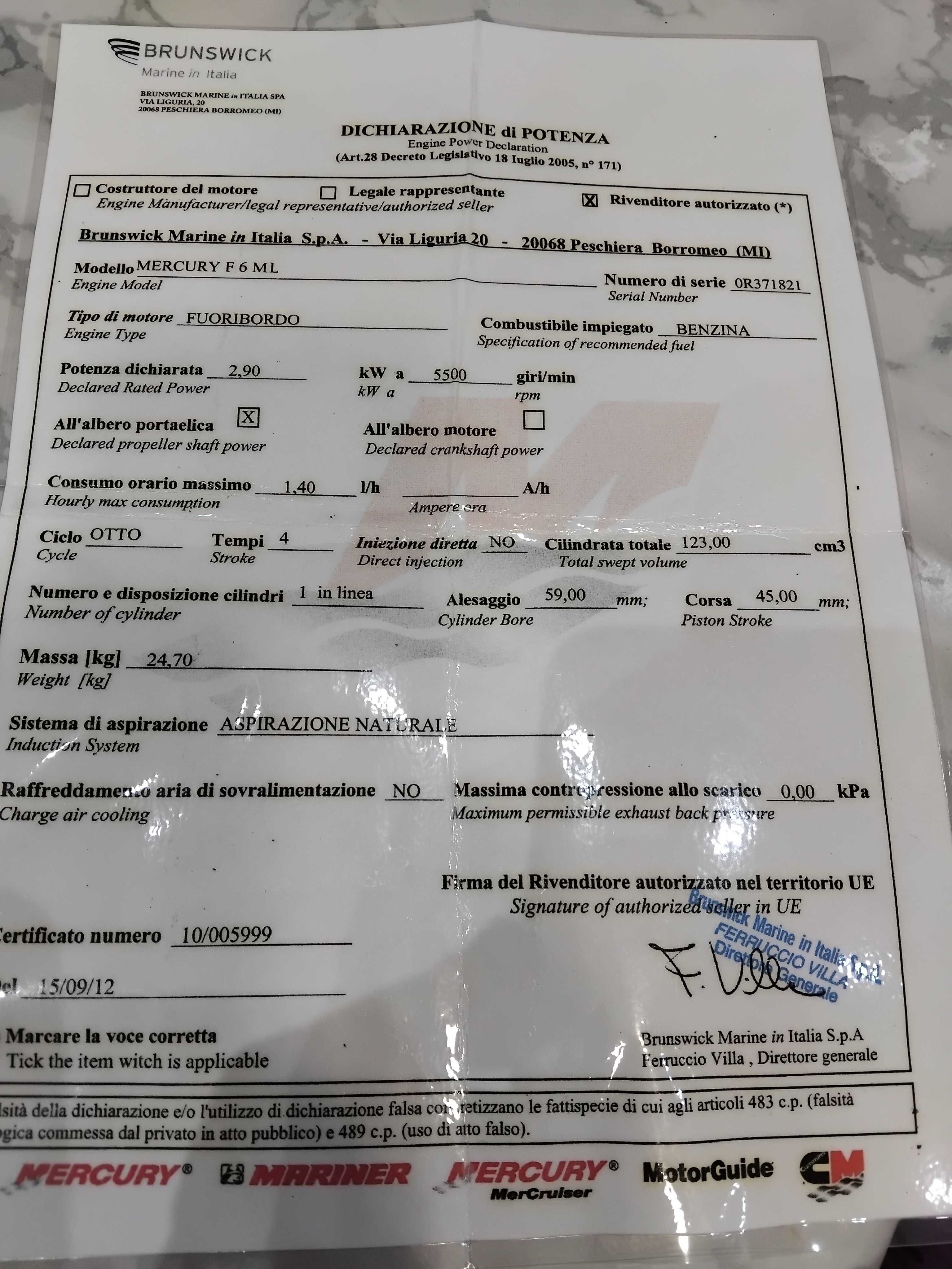 Извънбордов мотор за лодка MERKURY 6 ML