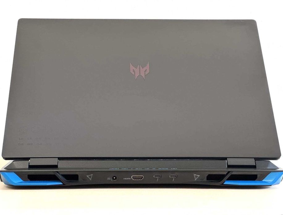 Бартер!МОЩЕН! Predator Helios Neo 16/RTX 4070/i7-13700 16 Ядрен/1TBSSD