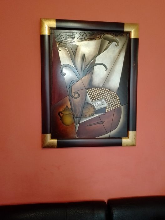 Три броя картини