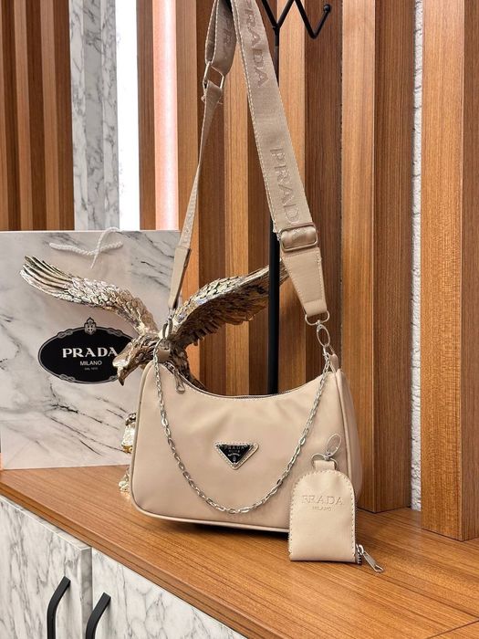 Дамски чанти PRADA Calvin  Klein Versace Miu Miu