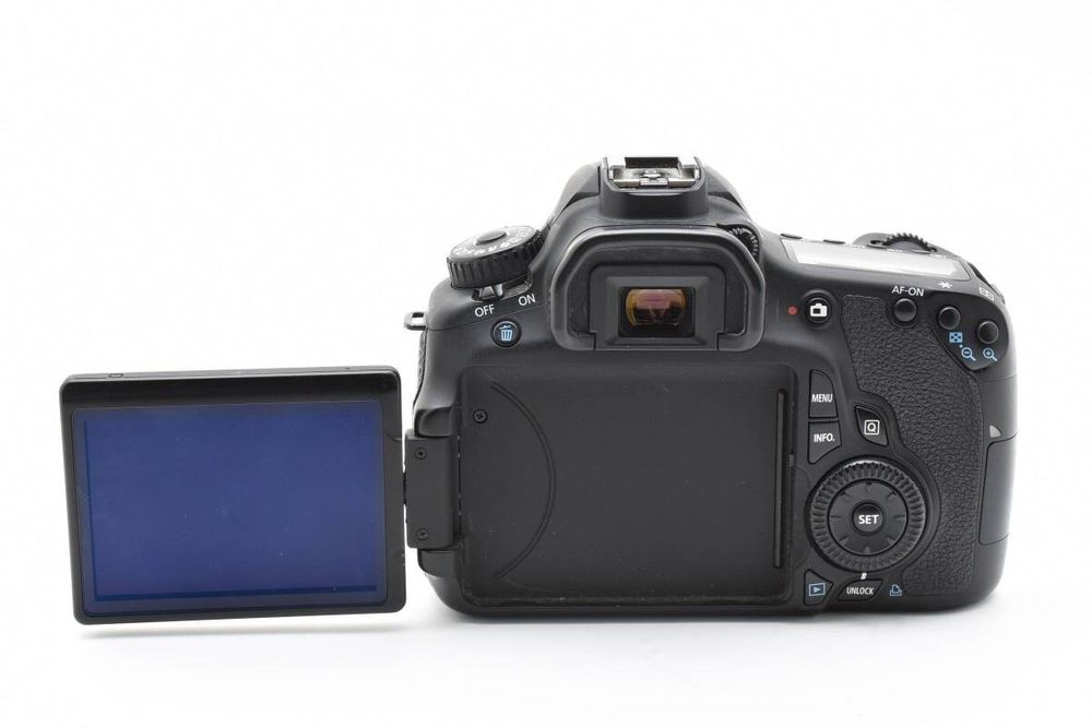 Canon EOS 60D + 50mm 1.8f II
