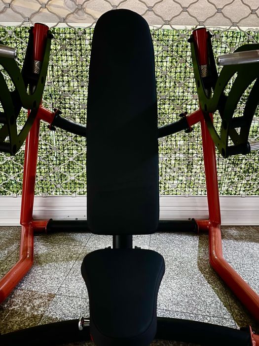 Преса за рамо Titan fitness като нова