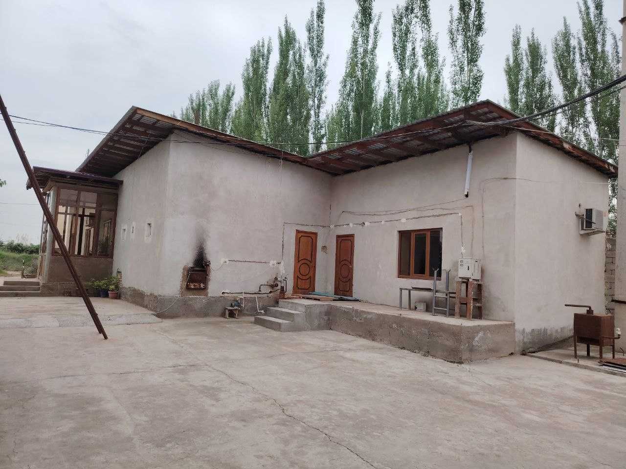 Shahrisabz tumanida Sutni qayta ishlash sexi binolari sotiladi.