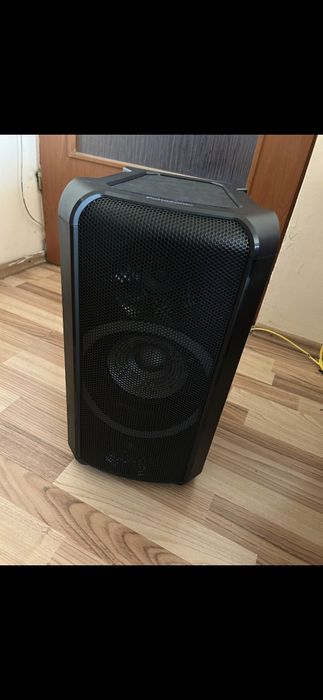 Vând boxa bluetooth