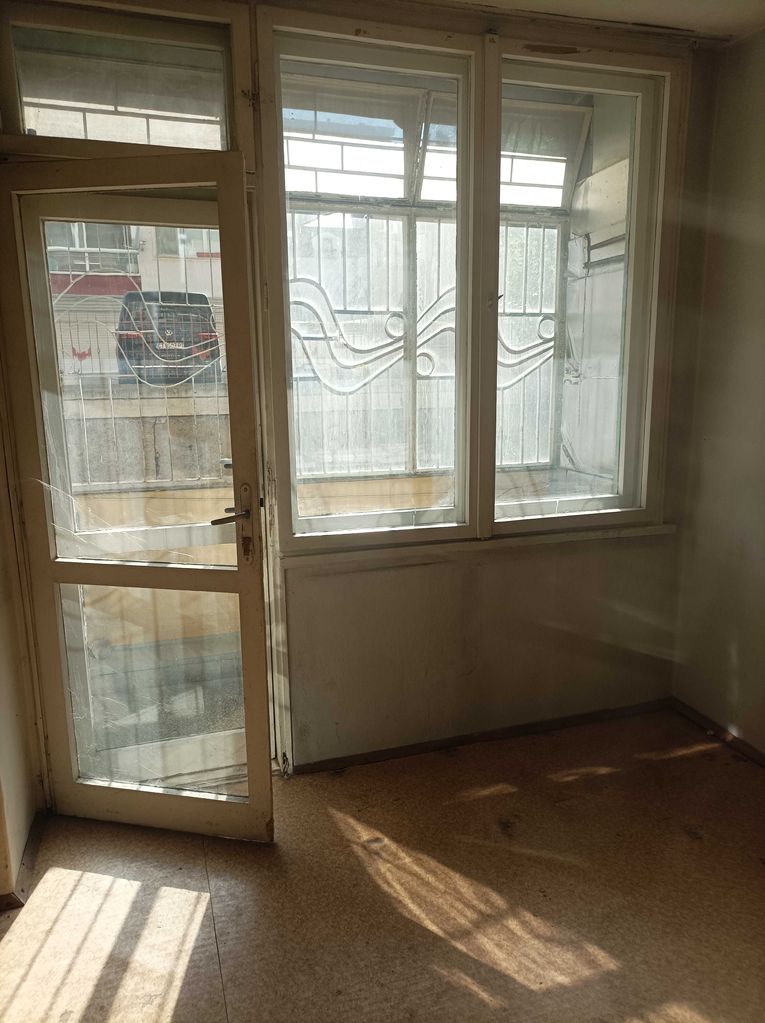 Продава се Тристаен апартамент в Стара Загора, Аязмото - 62 кв.м за 1288 €/кв.м - Снимка #11