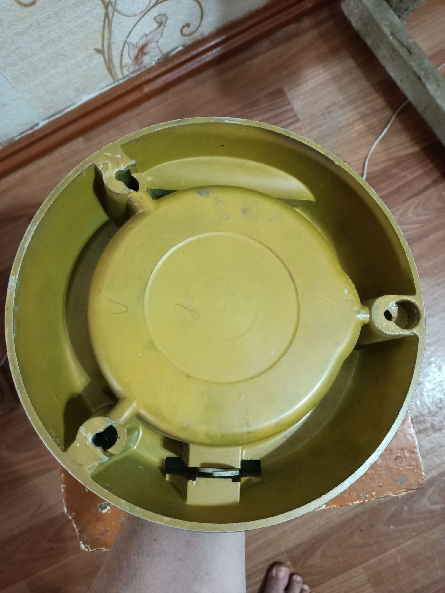 Продам часы корабельные