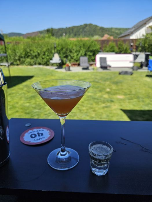 Cocktail bar mobil evenimente/Tort de shoturi