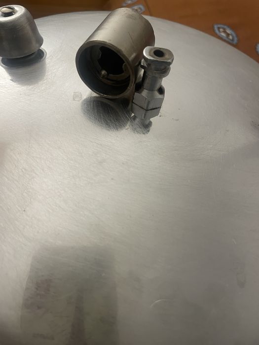 Стара руска тенджера под налягане