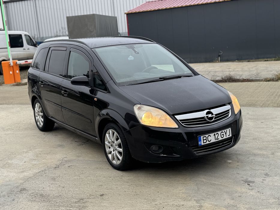 Opel zafira 1.9dcti 2008 /7 locuri/