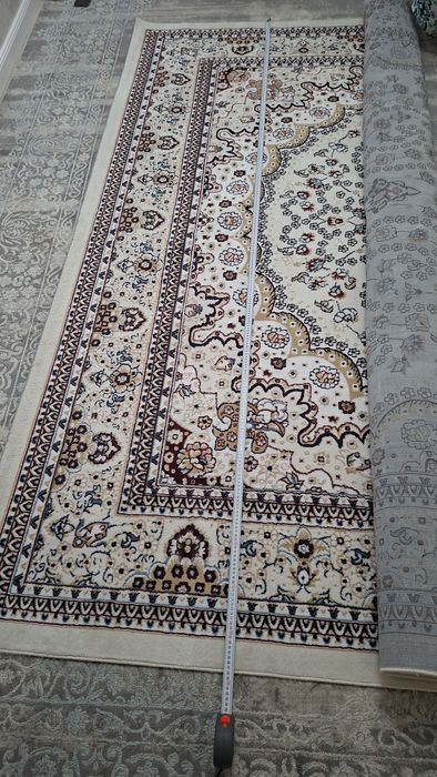 Ковер..в зал состояние как новый