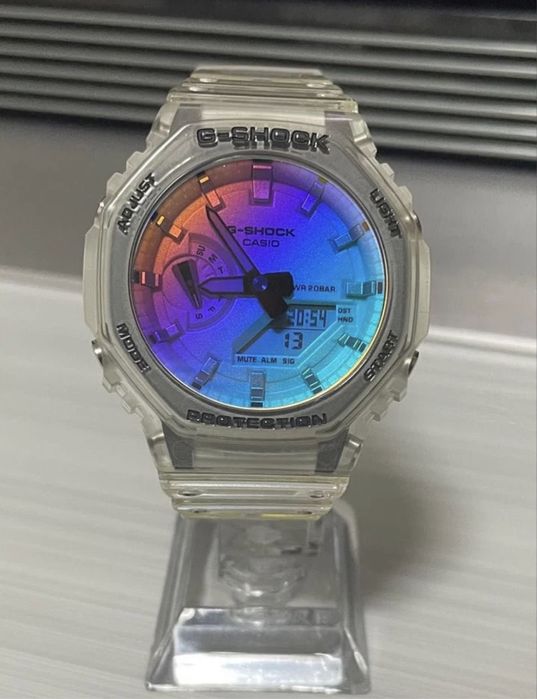 Casio G-Shock GA-2100 – като нов, с кутия и документ