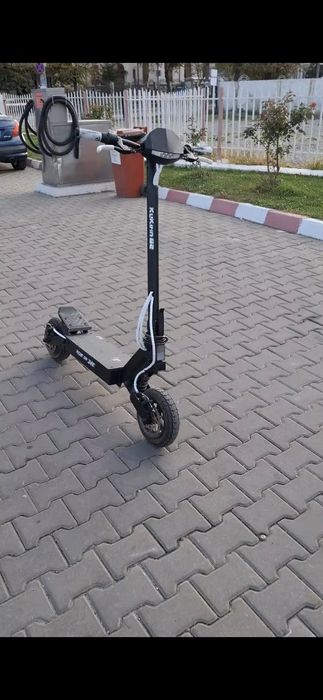 Trotineta Kukirin g2 2025