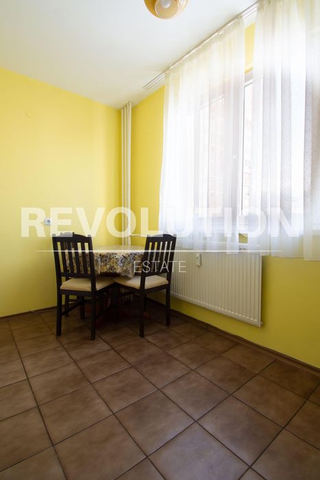 Дава се под наем Тристаен апартамент в София, Младост 4 - 105 кв.м за 650 € - Снимка #5