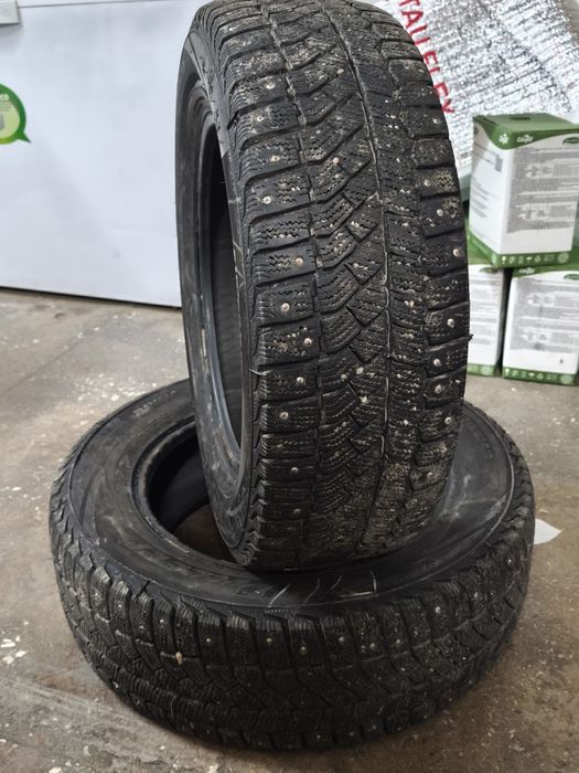 Продам резину  215/60/16