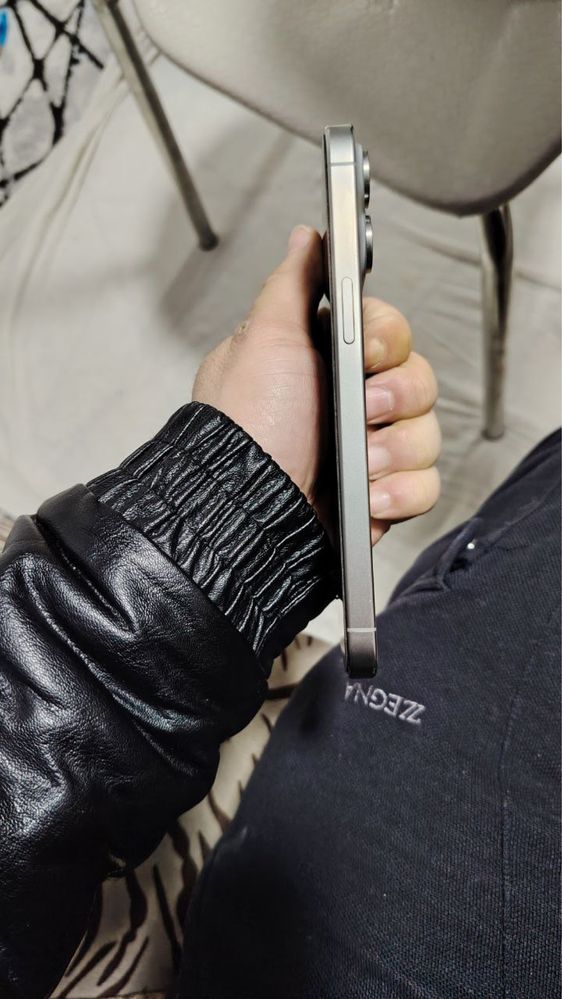 Iphone 15 pro max sotiladi