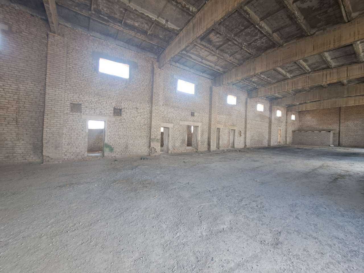 Oltinsoy tumanida Mamuriy xizmat binosi sotiladi