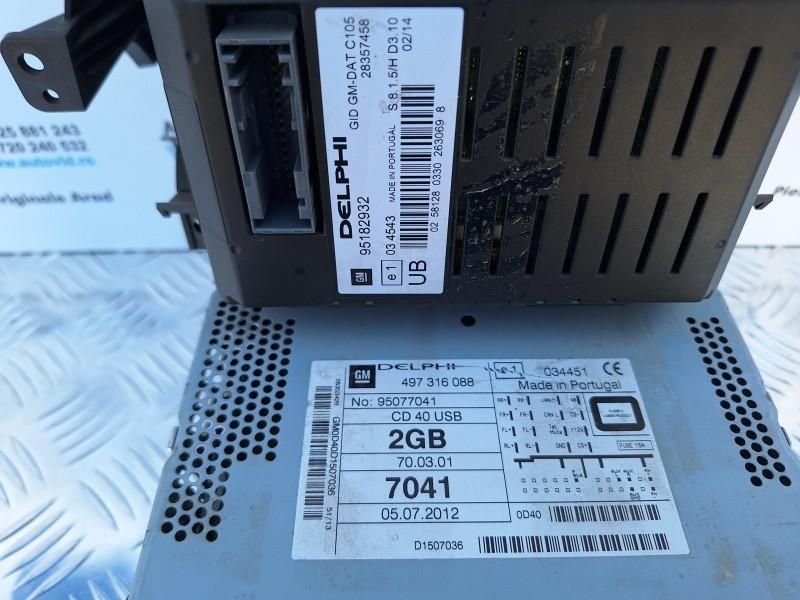 CD Player Radio CD 40 USB cu ecran GID Opel Antara