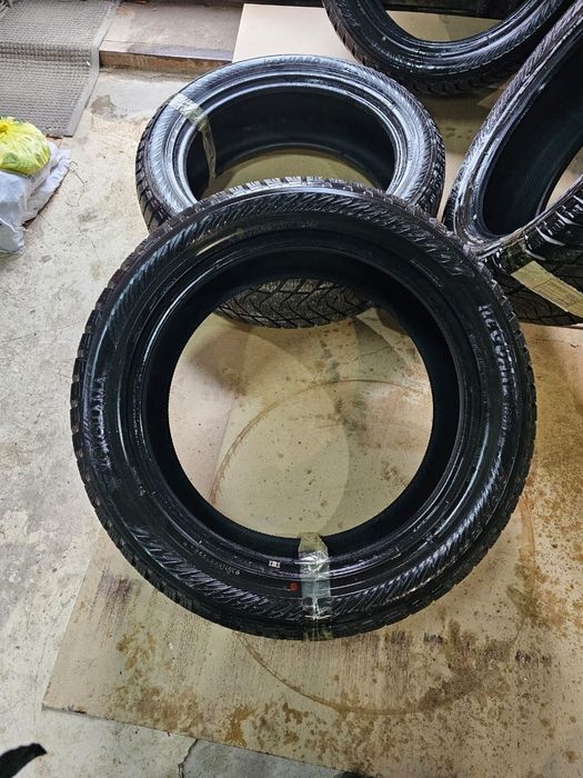 Продам шины зимние