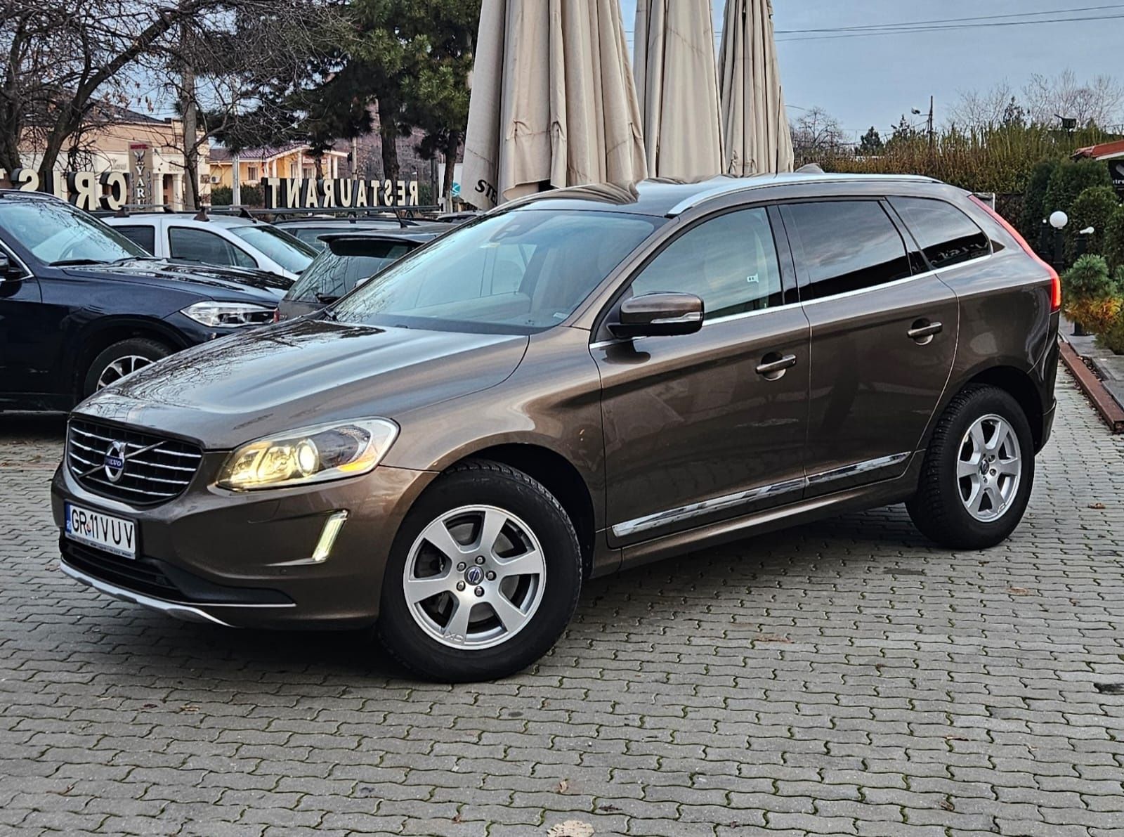 Vând Volvo XC 60