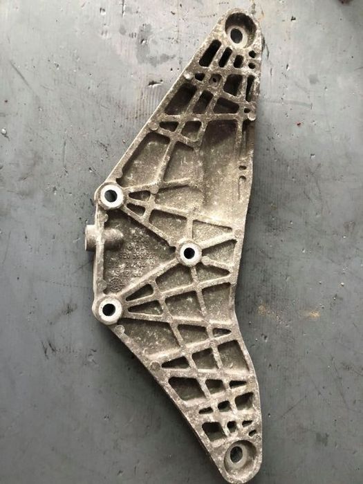 suport grup spate 3.0 tdi audi a4 b7 4x4