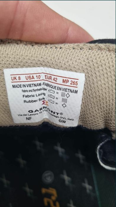 Pantofi Garmont 9.81 N.AIR.G 2.0 GTX marime 42

Pantofi Garmont 9.81 N