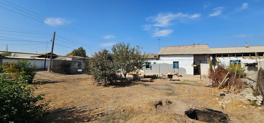 Продается участок в Янгибазаре. 6 соток.