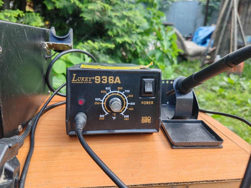 Поялник Lukey936A и AOYUE lnt 852A