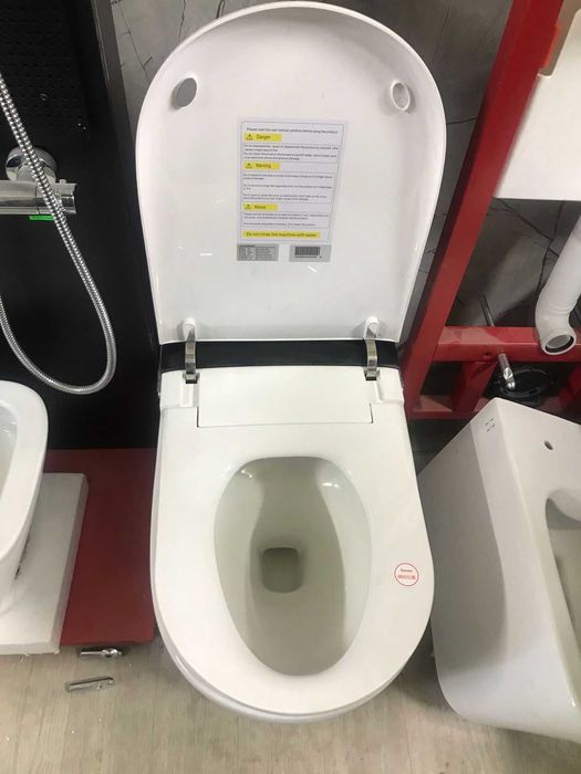 Большой ассортимент унитазов всех видов и всех производителей от 25000