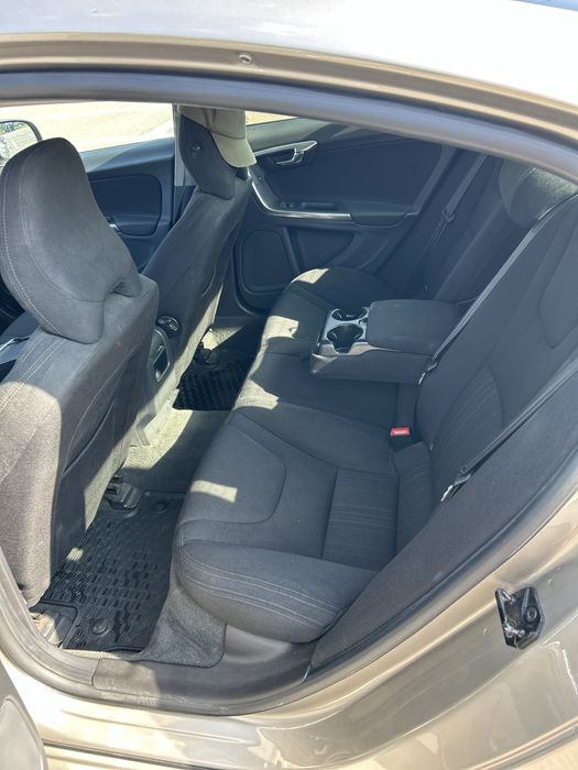 Vând Volvo s60 1.6d euro5 2012