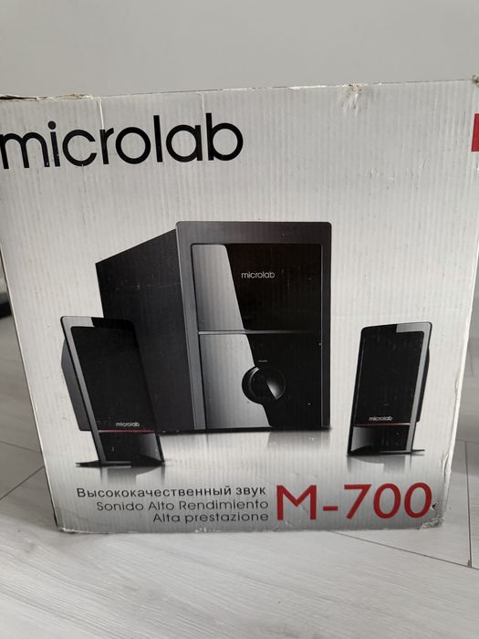 Компьютерные колонки Microlab M-700