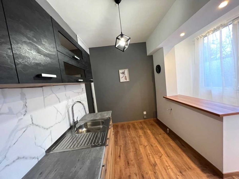 Дава се под наем Двустаен апартамент в София, Студентски град - 60 кв.м за 450 € - Снимка #1