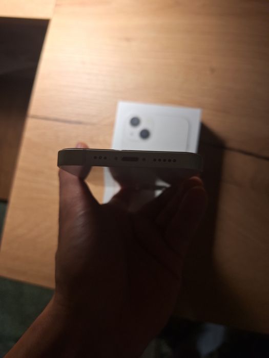 Iphone 13 в пефектно състояние