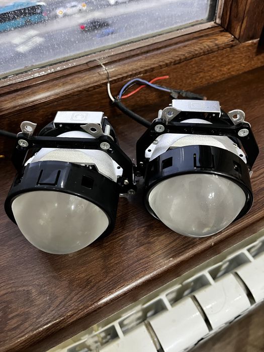 Би лэд от камри 50 SE б/у в отличном состоянии, звоните или пишите