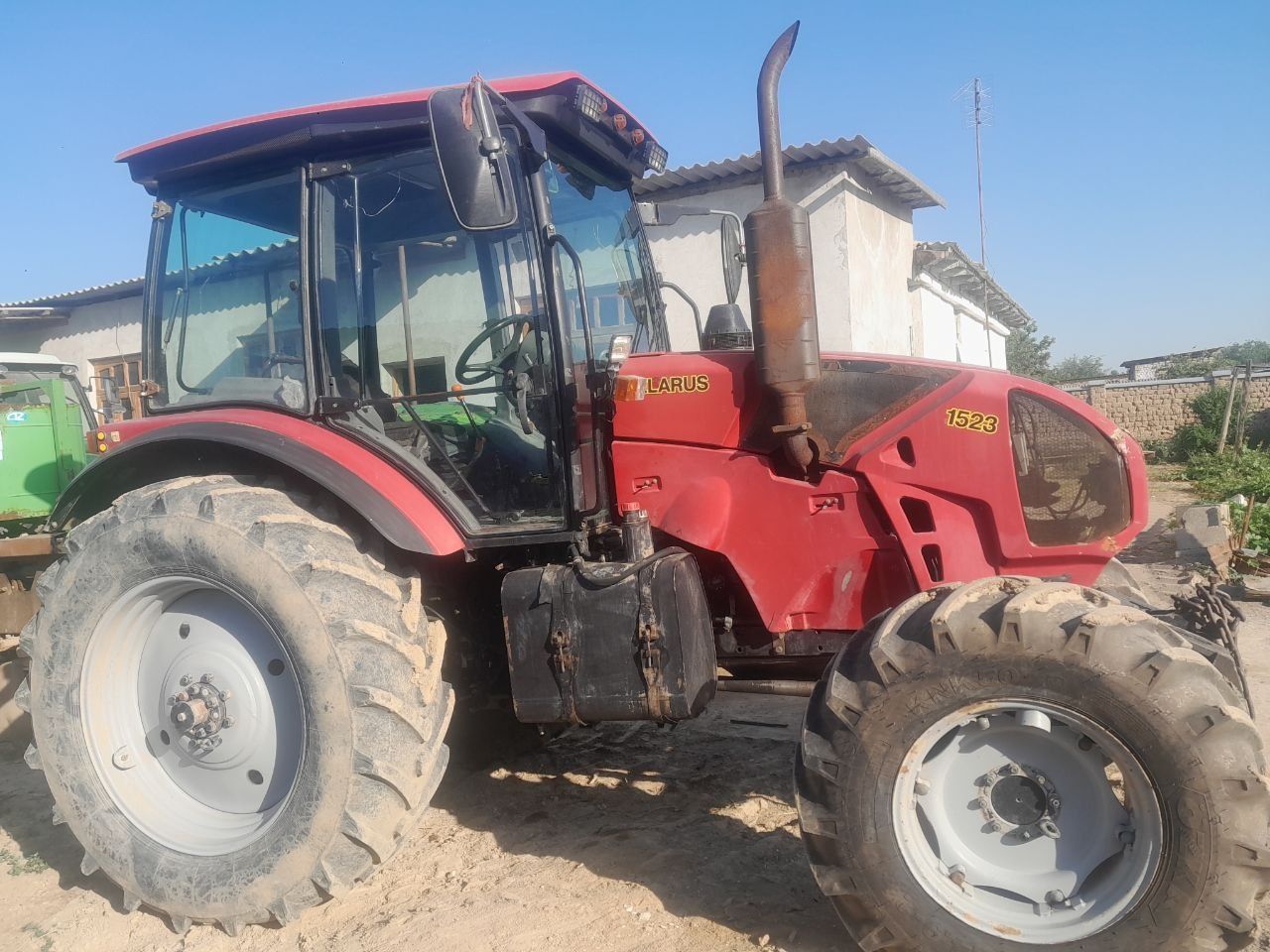 Belarus 1523 sotiladi mtz
