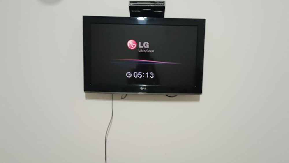 Televizor LG 32 razmer