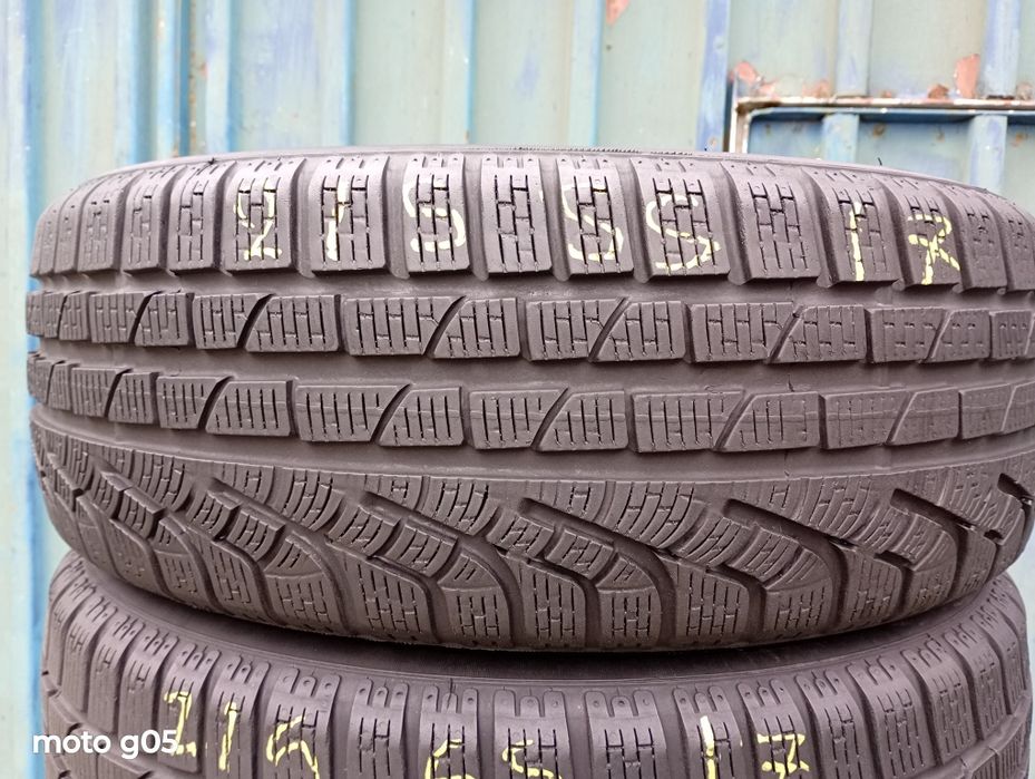 Anvelope iarna Pirelli 215 55 17
