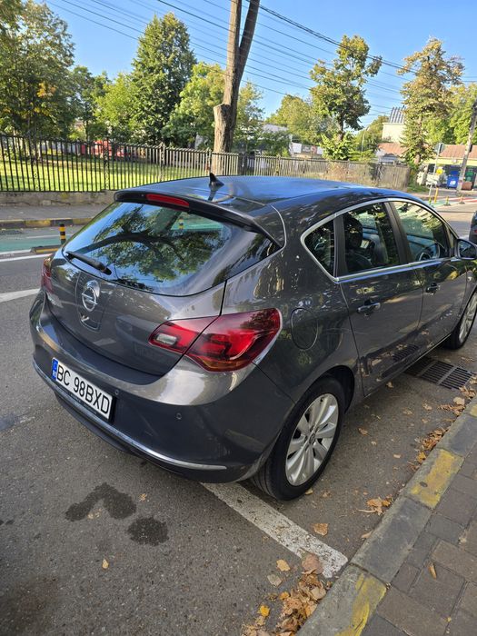 Opel astra j 2015 1.4 turbo