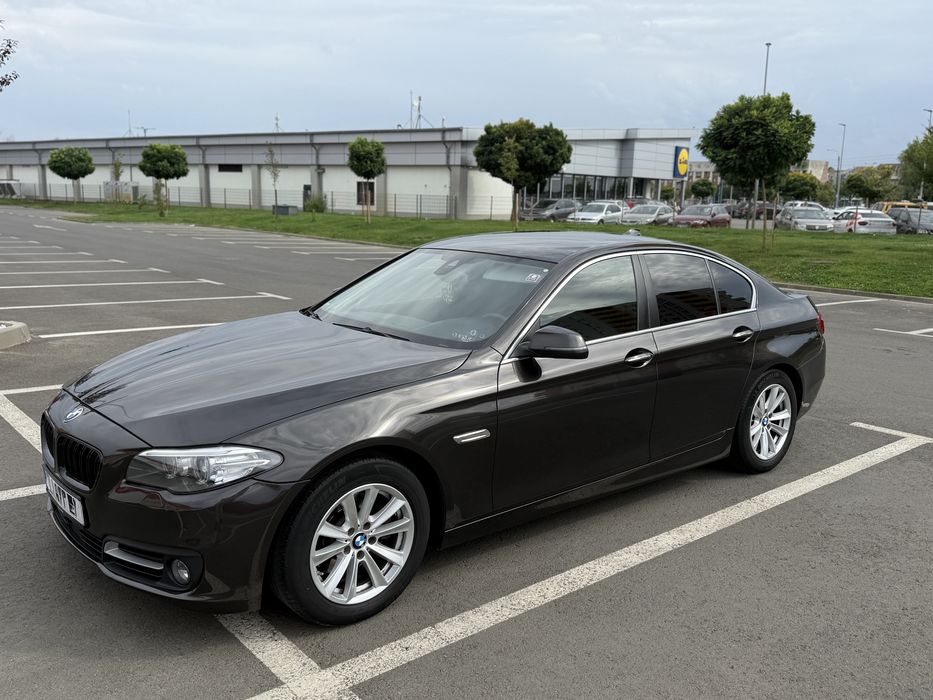 BMW Seria 5 • F10 •Luxury Line• 2016/12* 3 butoane*Euro6* B47 190cp
